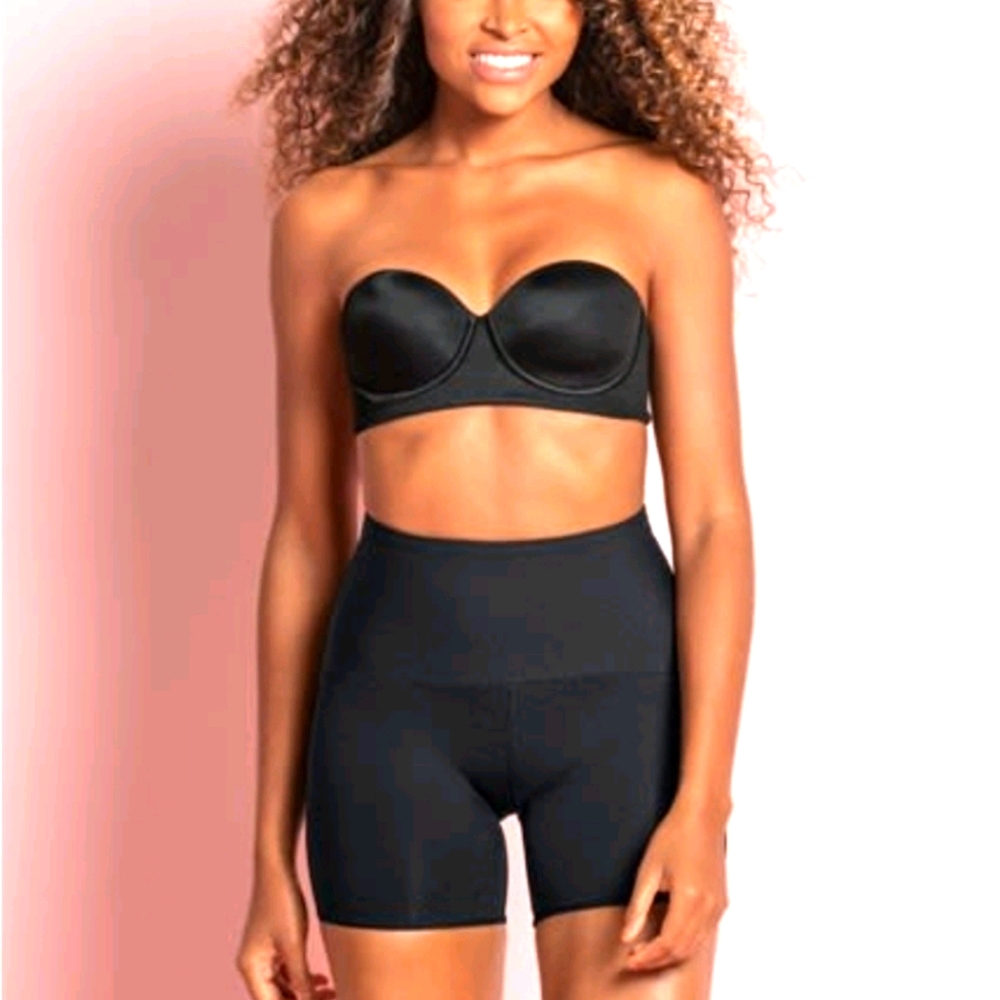 Moderate Compression High-Waisted Shaper Short - Picture 2 of 4